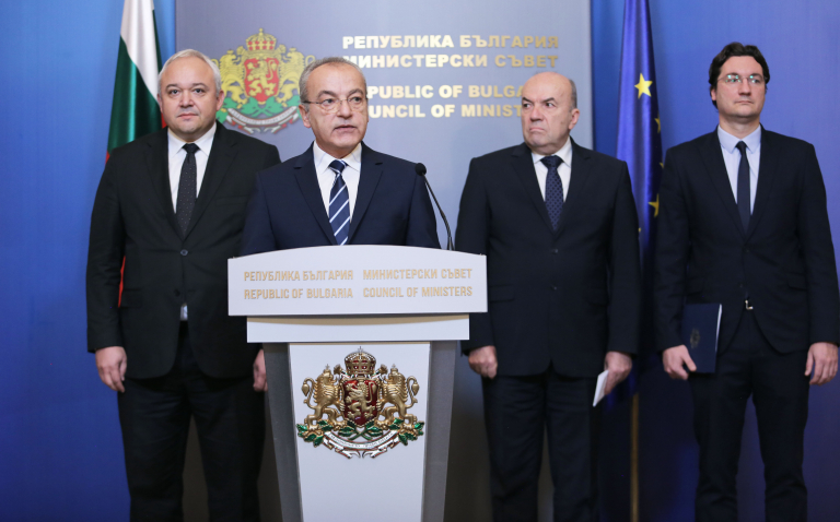 Премиерът Гълъб Донев свиква среща по темата Шенген